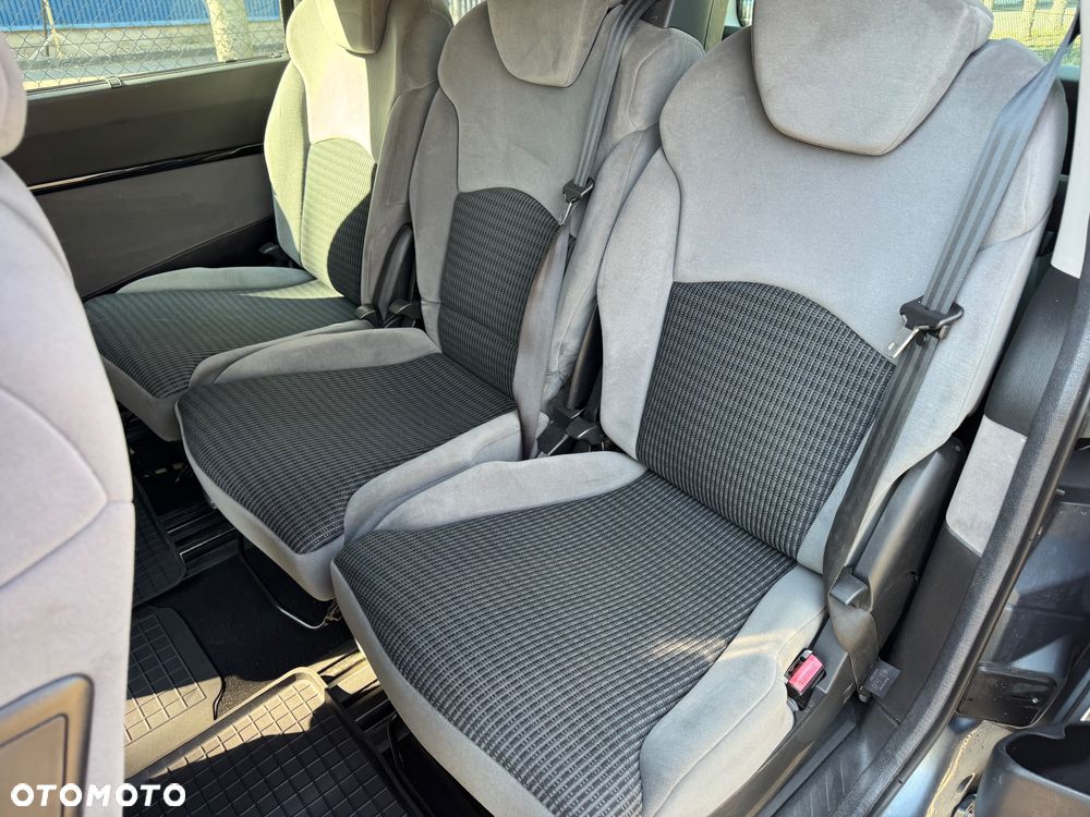 Citroën C8 2.0 16V Confort - 24