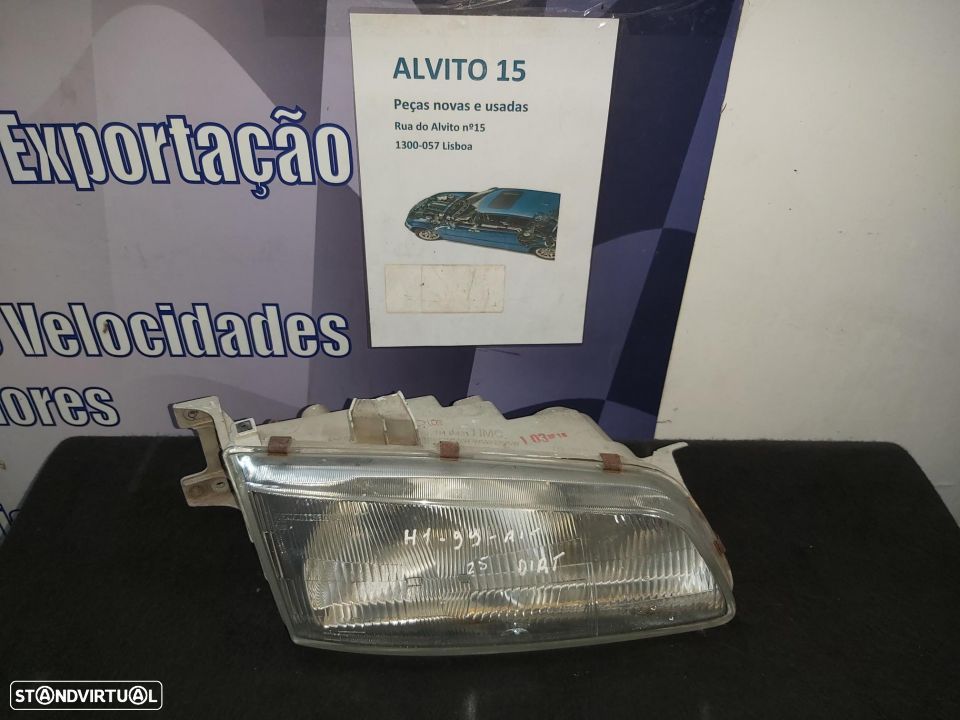 Farol Direito Hiunday H1 99  apoios partidos - 1