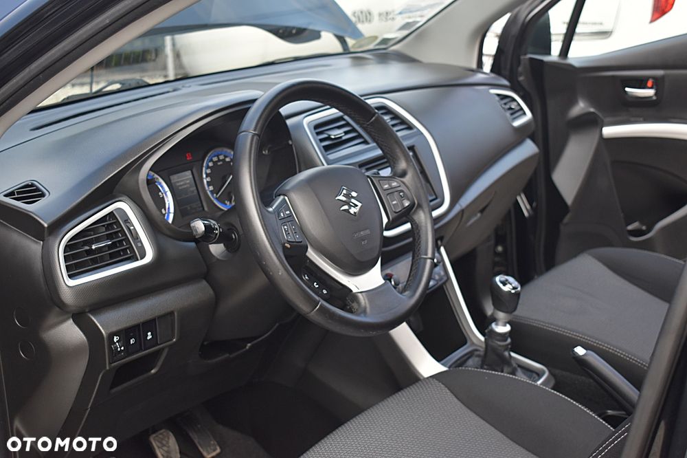 Suzuki SX4 S-Cross 1.6 DDiS 4x2 Comfort+ - 18
