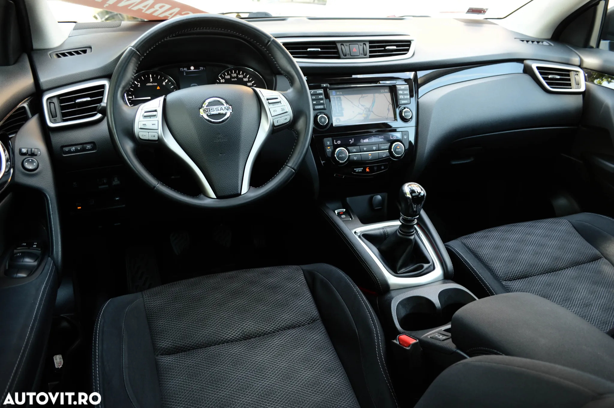 Nissan Qashqai 1.6 DCI Start/Stop 4X4-i Tekna - 10