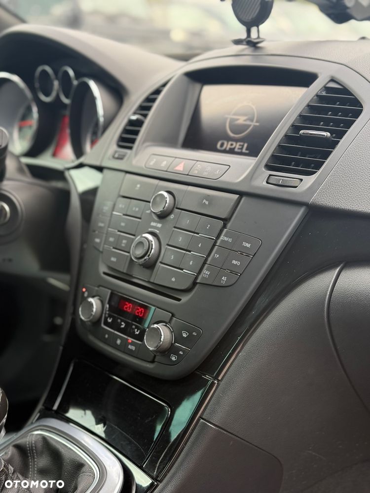 Opel Insignia 1.6 T Cosmo - 18