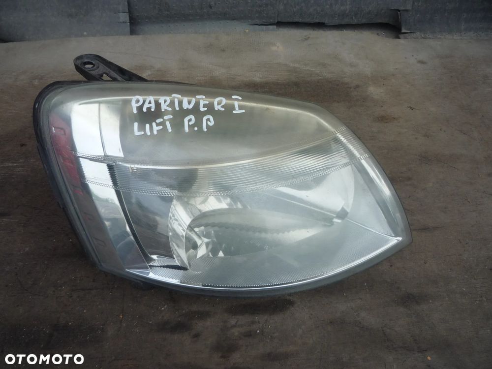 PEUGEOT PARTNER I LIFT LAMPA PRZEDNIA LEWA LUB PRAWA - 7