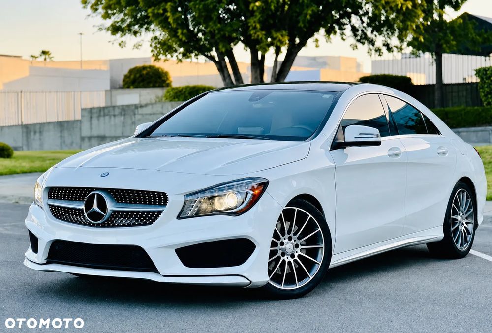 Mercedes-Benz CLA 250 4Matic 7G-DCT AMG Line - 1