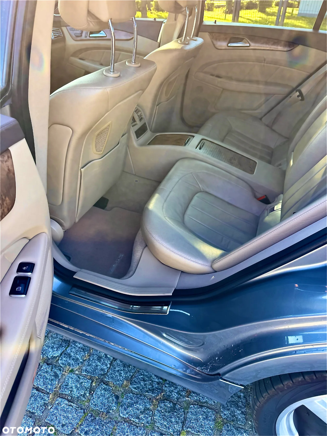 Mercedes-Benz CLS 350 CDI 4-Matic BlueEff - 30