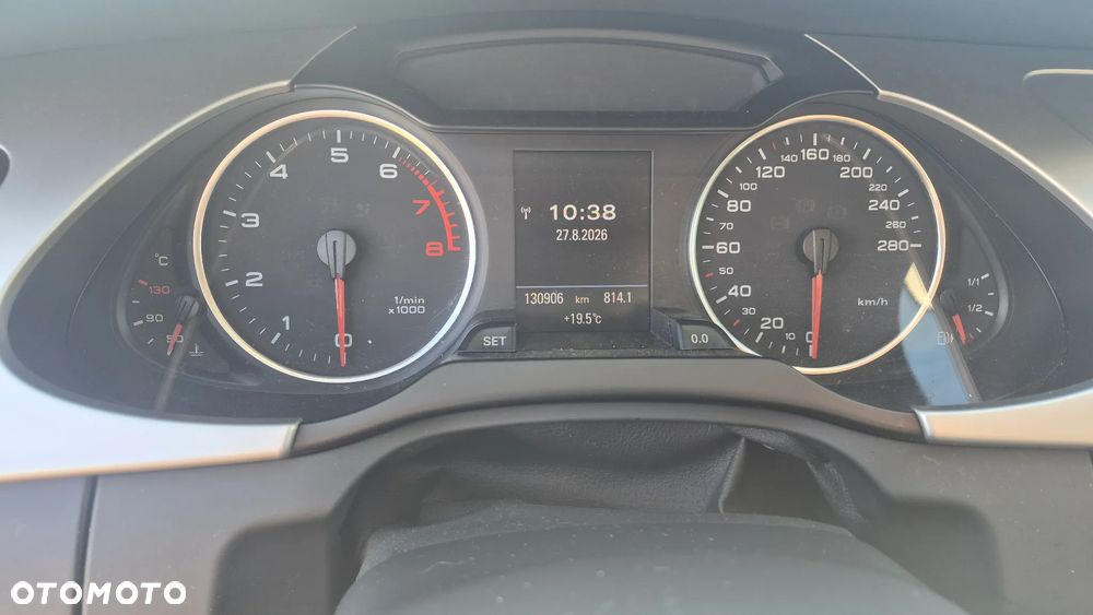 Audi A4 Limousine - 12