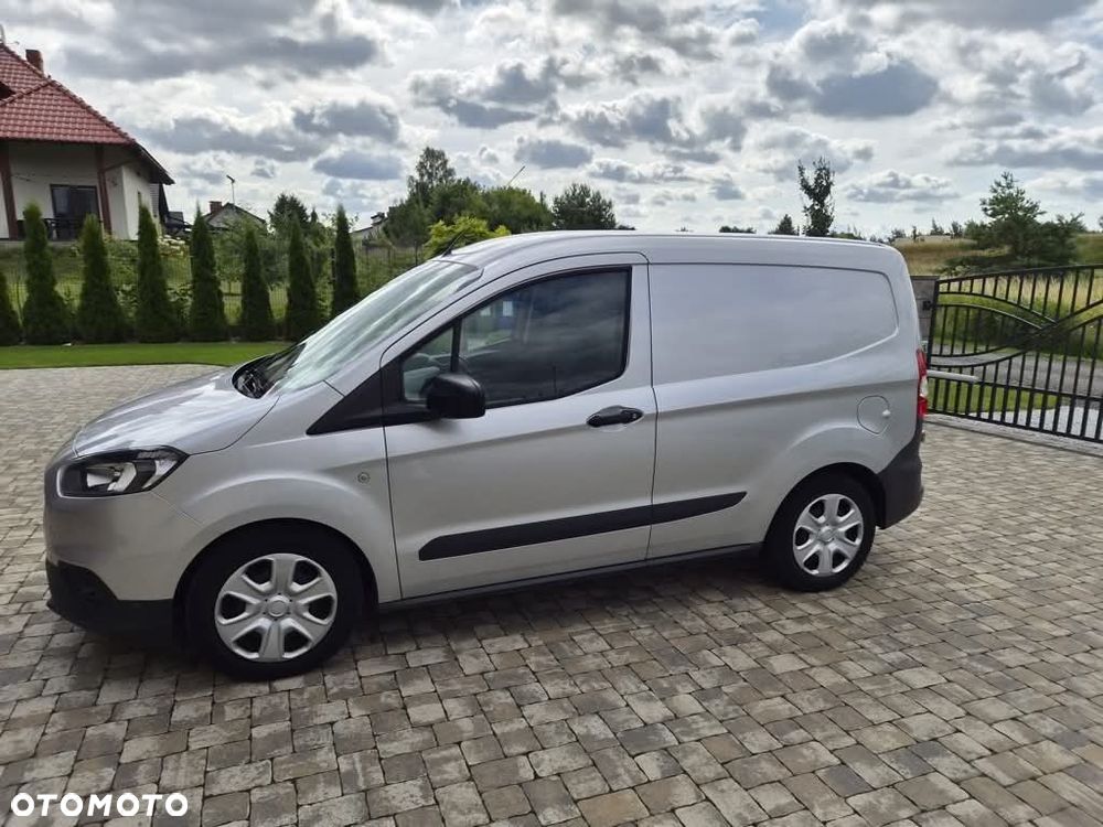 Ford Transit Courier - 7