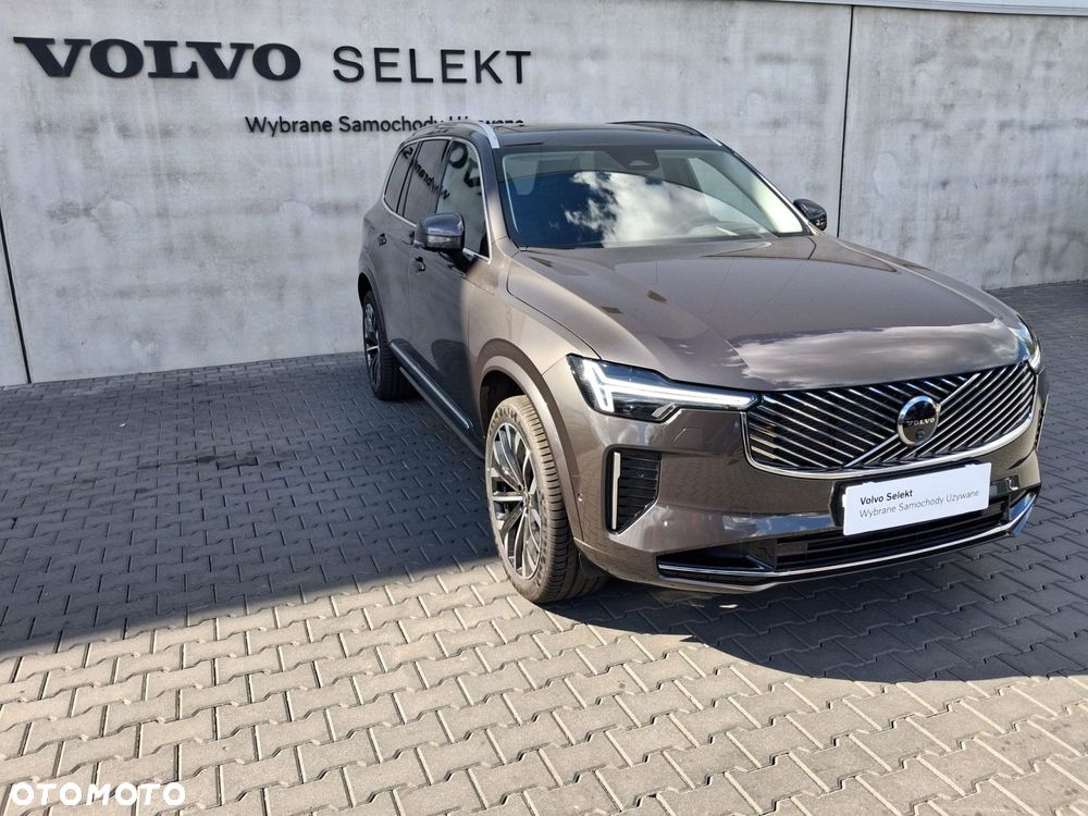 Volvo XC 90 - 3