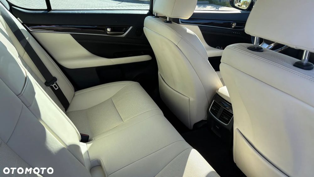Lexus GS 200t / 300 Elegance - 9