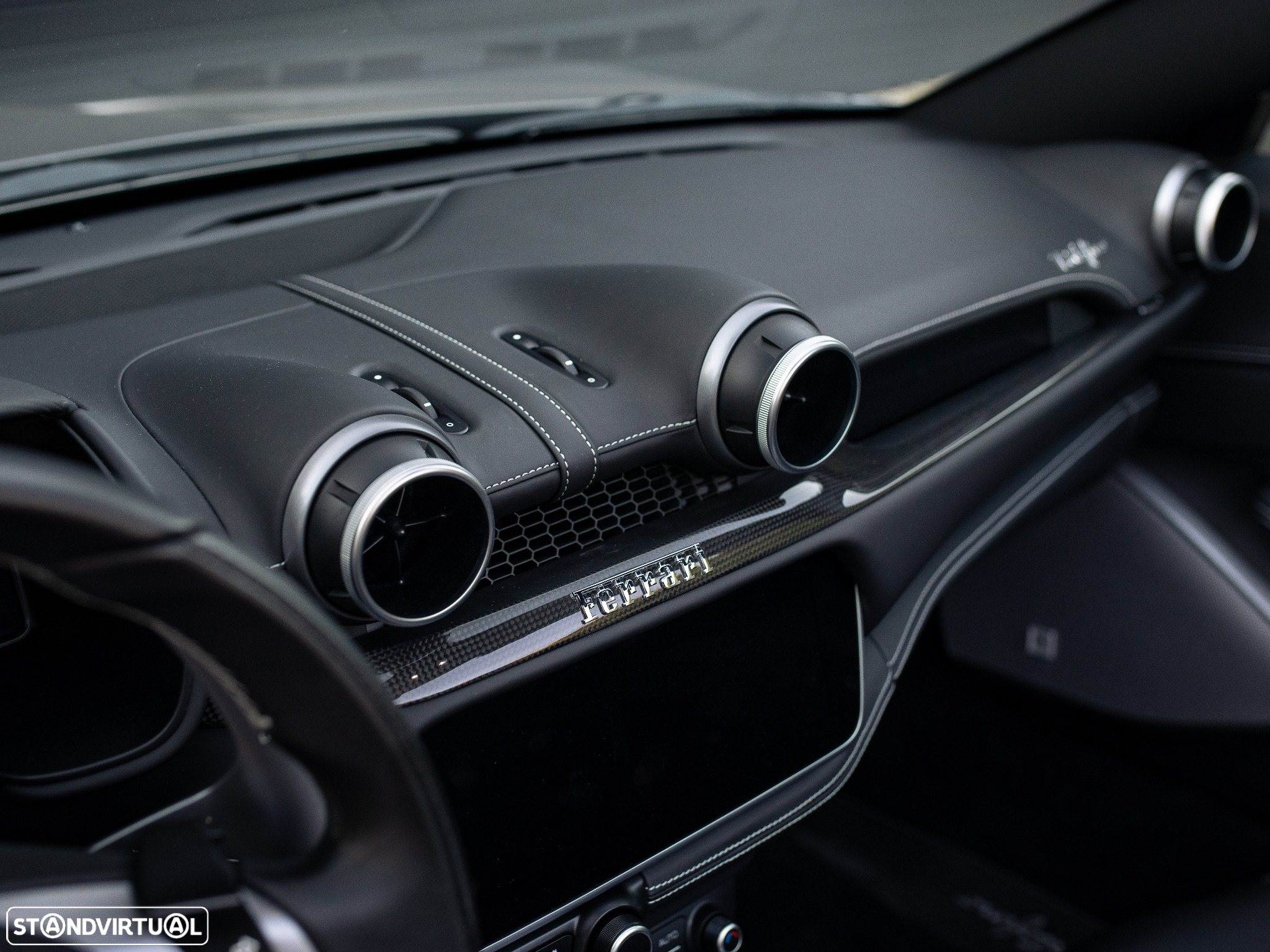 Ferrari Portofino Standard - 39