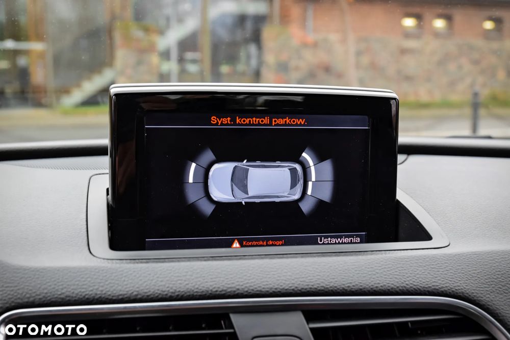 Audi Q3 ver-2-0-tdi-quattro-s-tronic-sport - 24