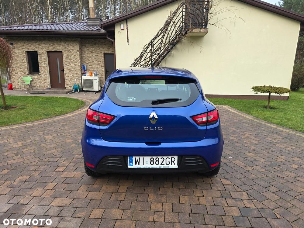 Renault Clio 1.2 16V Alize - 5
