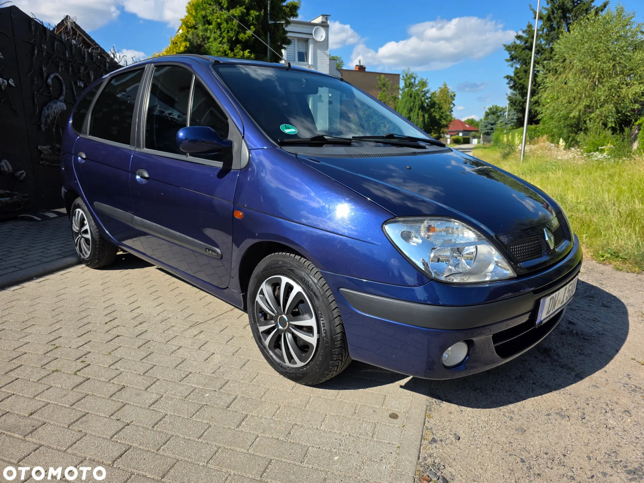 Renault Scenic 1.4 16V Family - 4