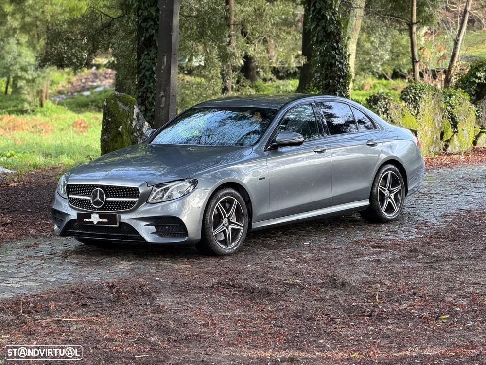 Mercedes-Benz E 300 de AMG Line - 3