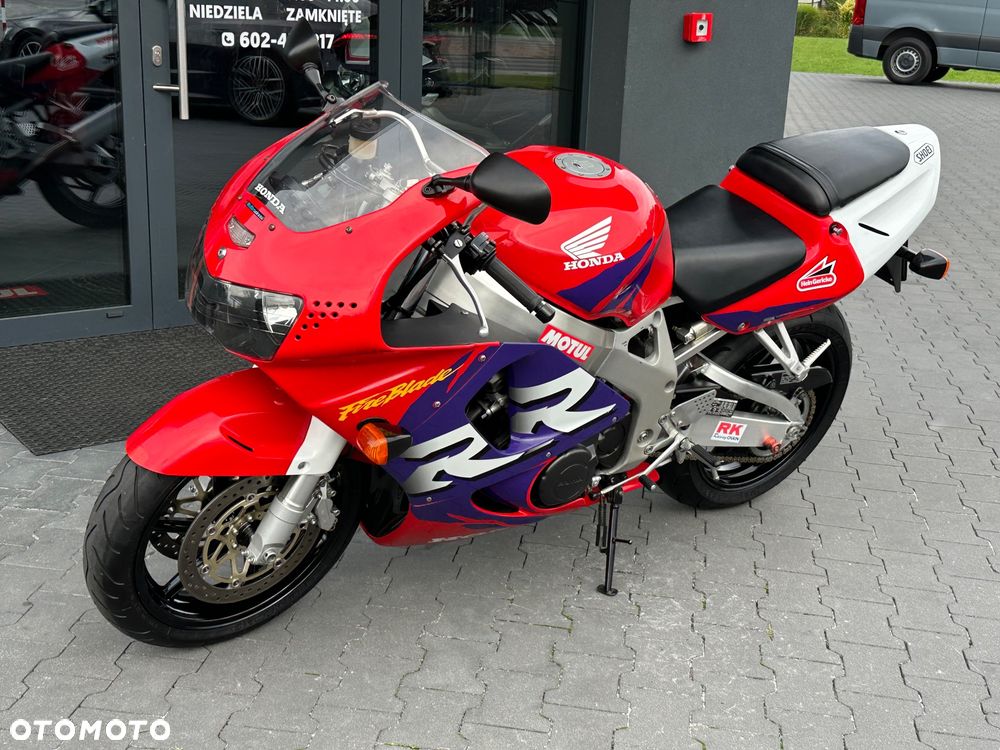 Honda CBR - 25