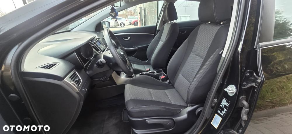 Hyundai i30 1.4 Style - 33