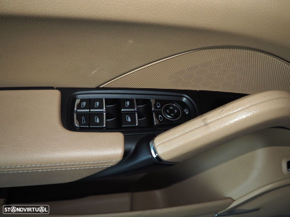 Porsche Cayenne S E-Hybrid Platinum Edition - 8