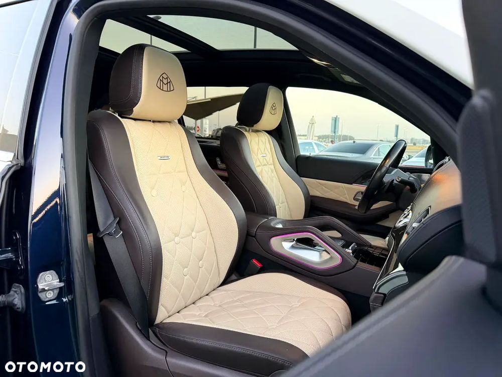 Mercedes-Benz GLS - 14