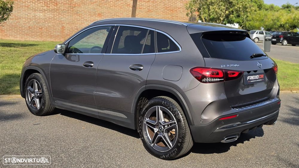 Mercedes-Benz GLA 250 e 8G-DCT AMG Line - 4