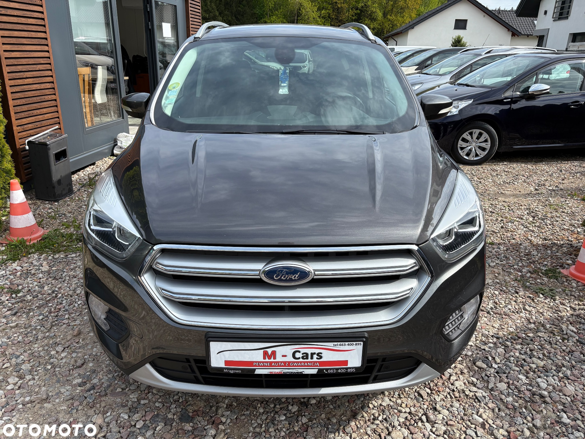 Ford Kuga 2.0 TDCi 2x4 Titanium - 3