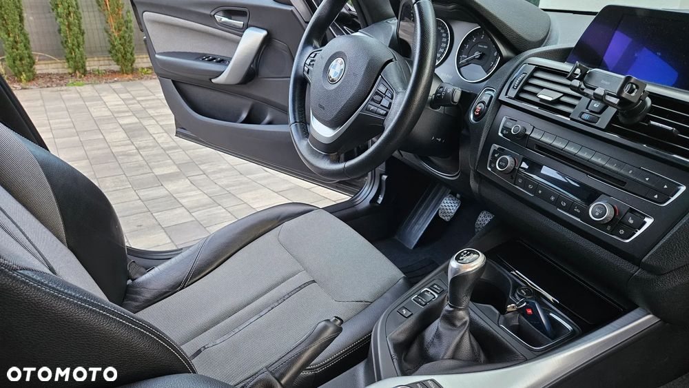 BMW Seria 1 118i Urban Line - 14