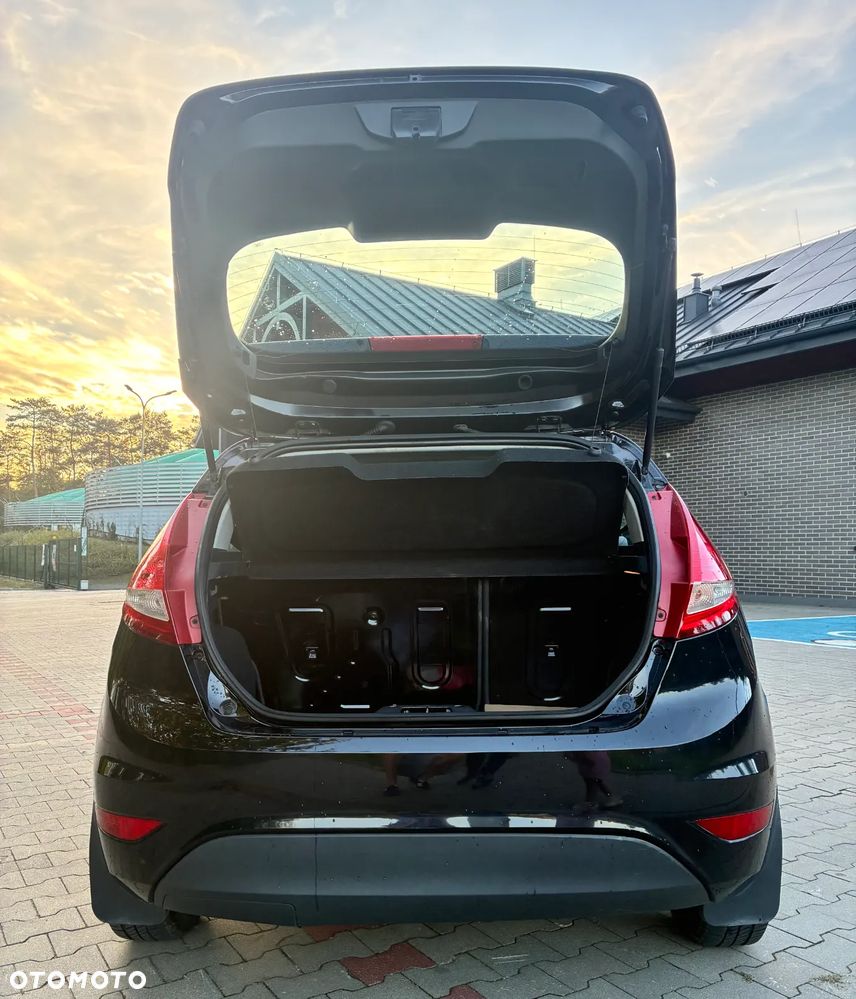 Ford Fiesta 1.25 Silver X - 18