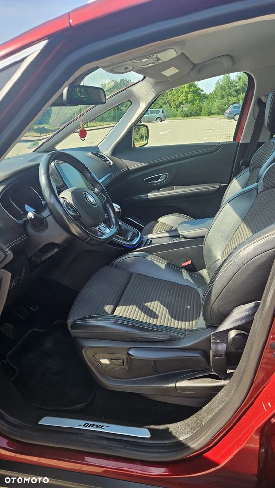 Renault Grand Scenic Gr 1.3 TCe Energy Bose - 8