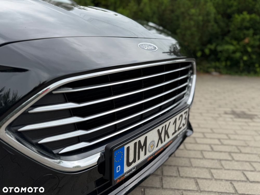 Ford Mondeo 2.0 EcoBlue Titanium - 23