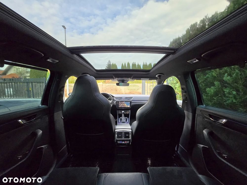 Skoda Superb 2.0 TDI 4x4 Sportline DSG - 8