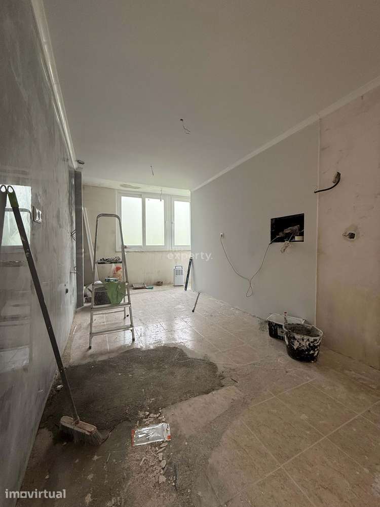 Apartamento T2 em Benfica, Lisboa - Grande imagem: 4/11