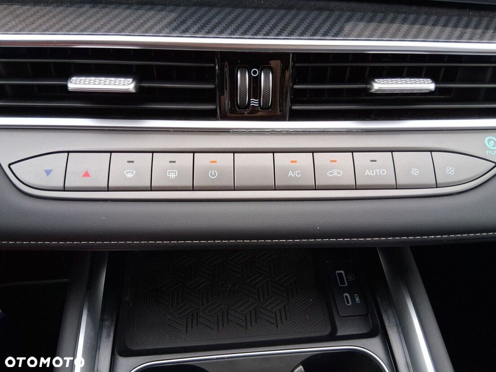 Chery Tiggo 7 1.5 T-GDI Super Hybrid Prestige DHT - 16