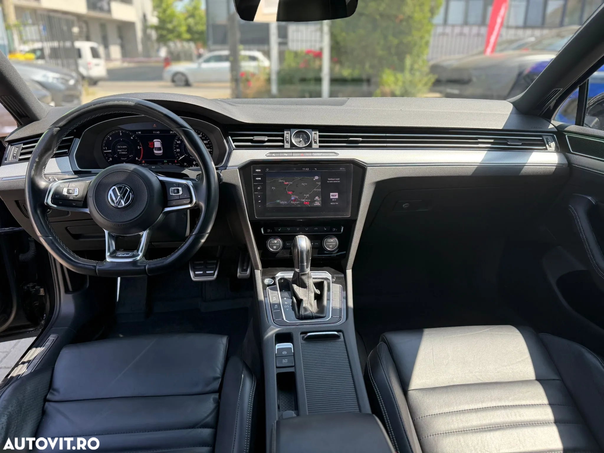Volkswagen Passat 2.0 TDI DSG R Executive - 5