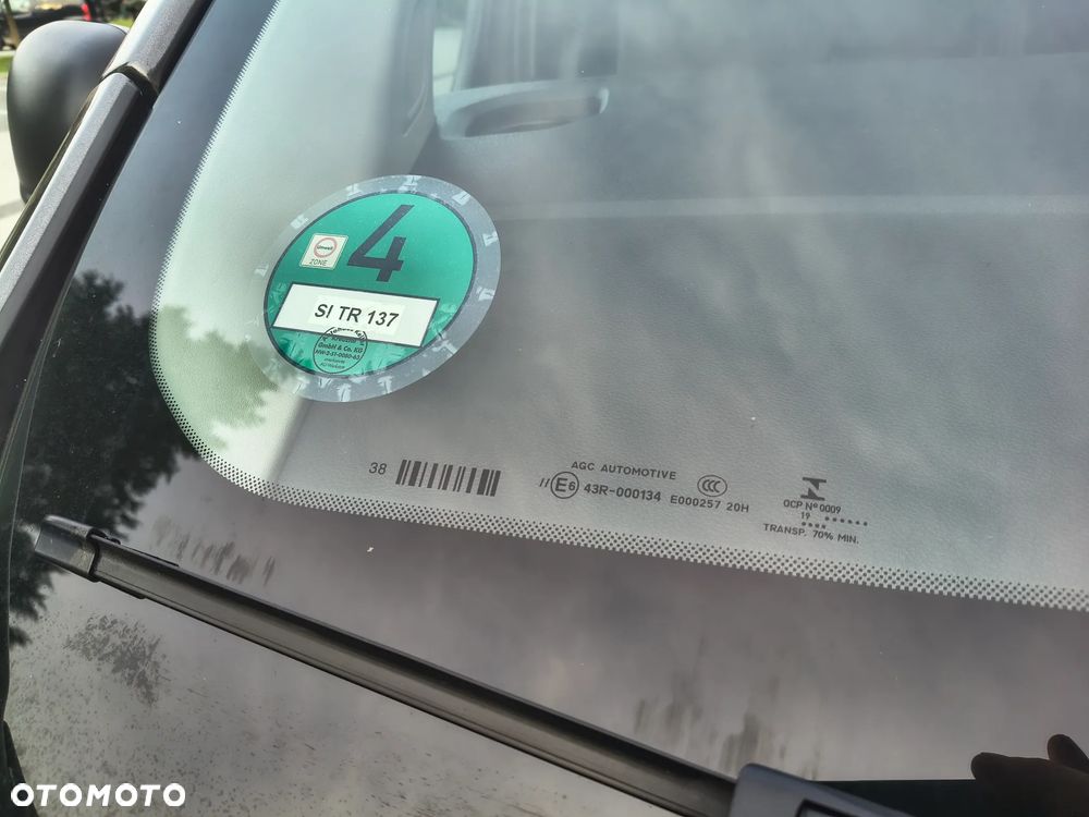 Toyota PROACE NOWY MODEL 1.5 D-4D (120KM) (L2H1) (EURO,6) KLIMA FULL OPCJA STAN IDEALNY NIE MA RDZY 100% BEZWYPADKOWY SERWIS A.S.O. DO KOŃCA ! ! ! - 28