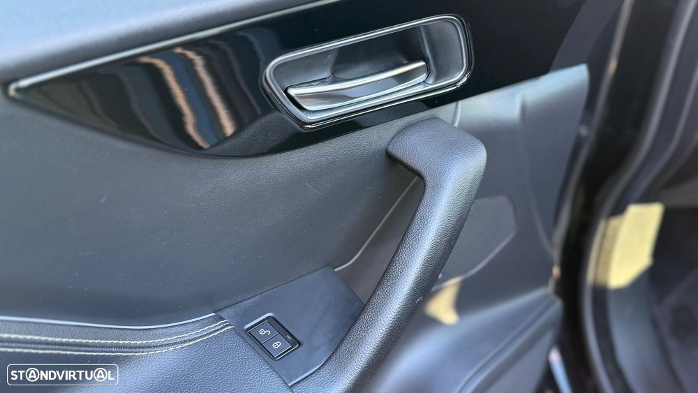 Jaguar F-Pace 2.0 i4D R-Sport Aut. - 22