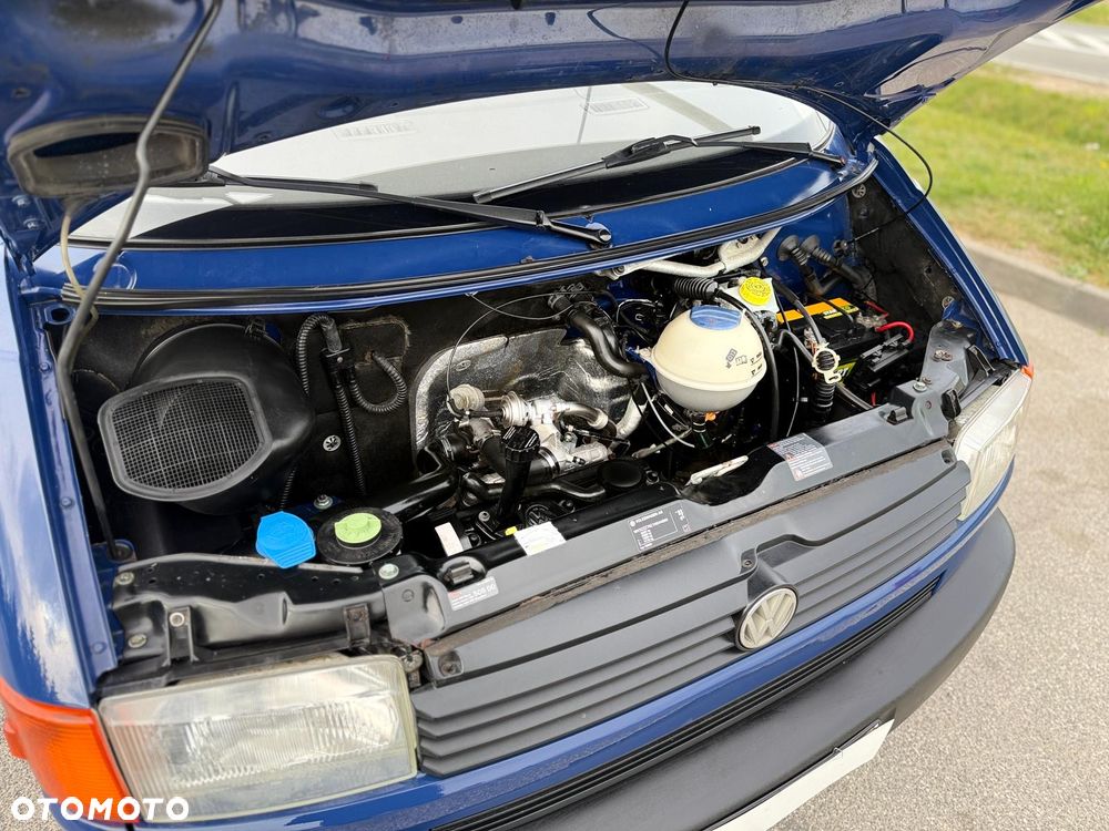 Volkswagen Transporter - 8