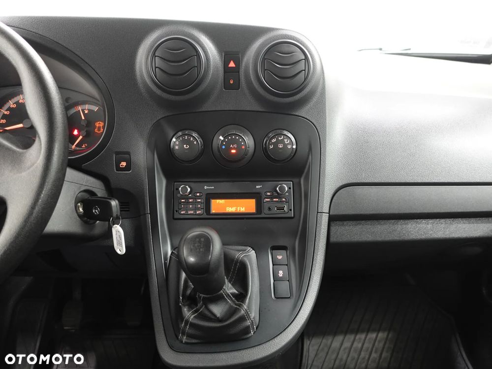 Mercedes-Benz Citan - 32