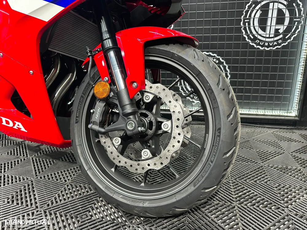 Honda CBR 500 R E-CLUTCH 2026 - 9