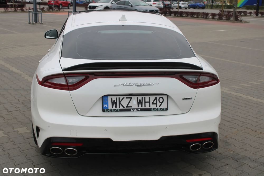 Kia Stinger 2.0 T-GDI GT Line - 6
