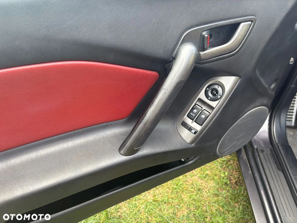 Hyundai Coupe 2.0 Dynamic - 16