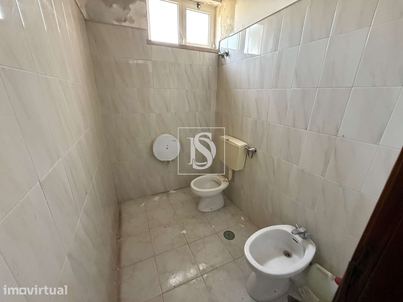 Residencial com 7 suites e Restauração - Grande imagem: 5/43