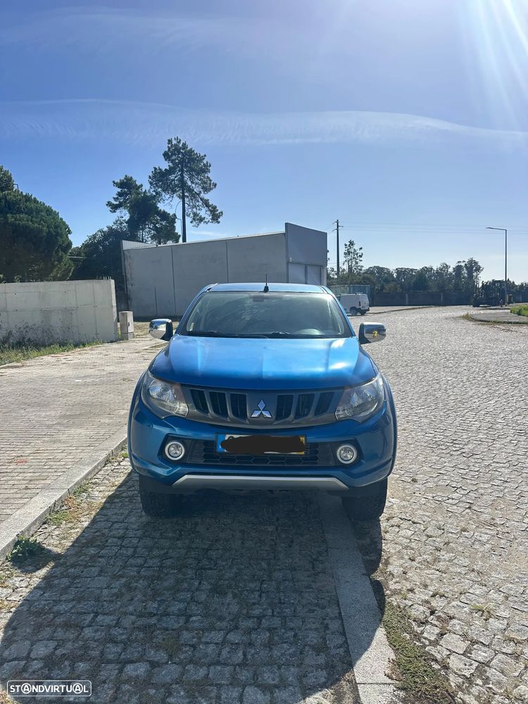 Mitsubishi L200 - 4