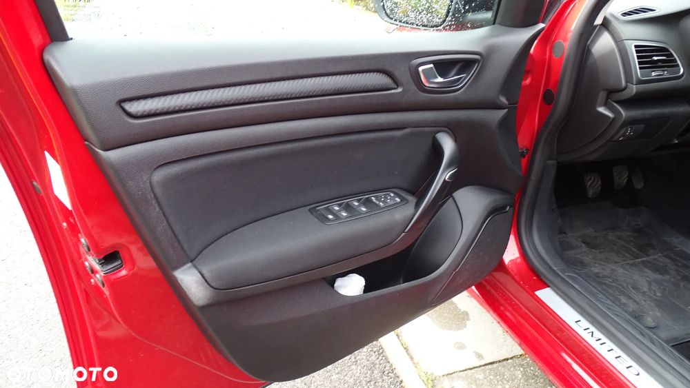 Renault Megane 1.3 TCe FAP Limited - 18