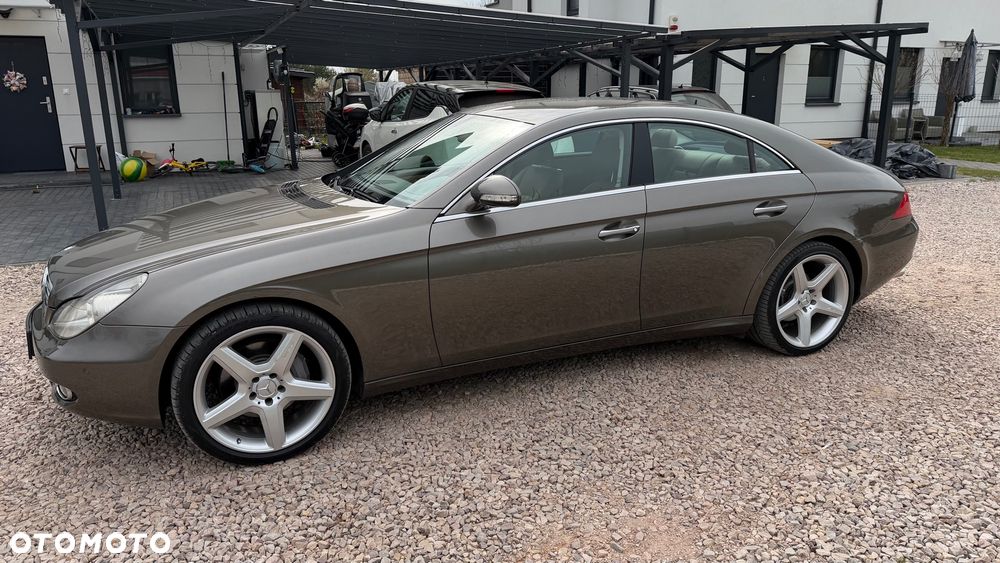Mercedes-Benz CLS - 2