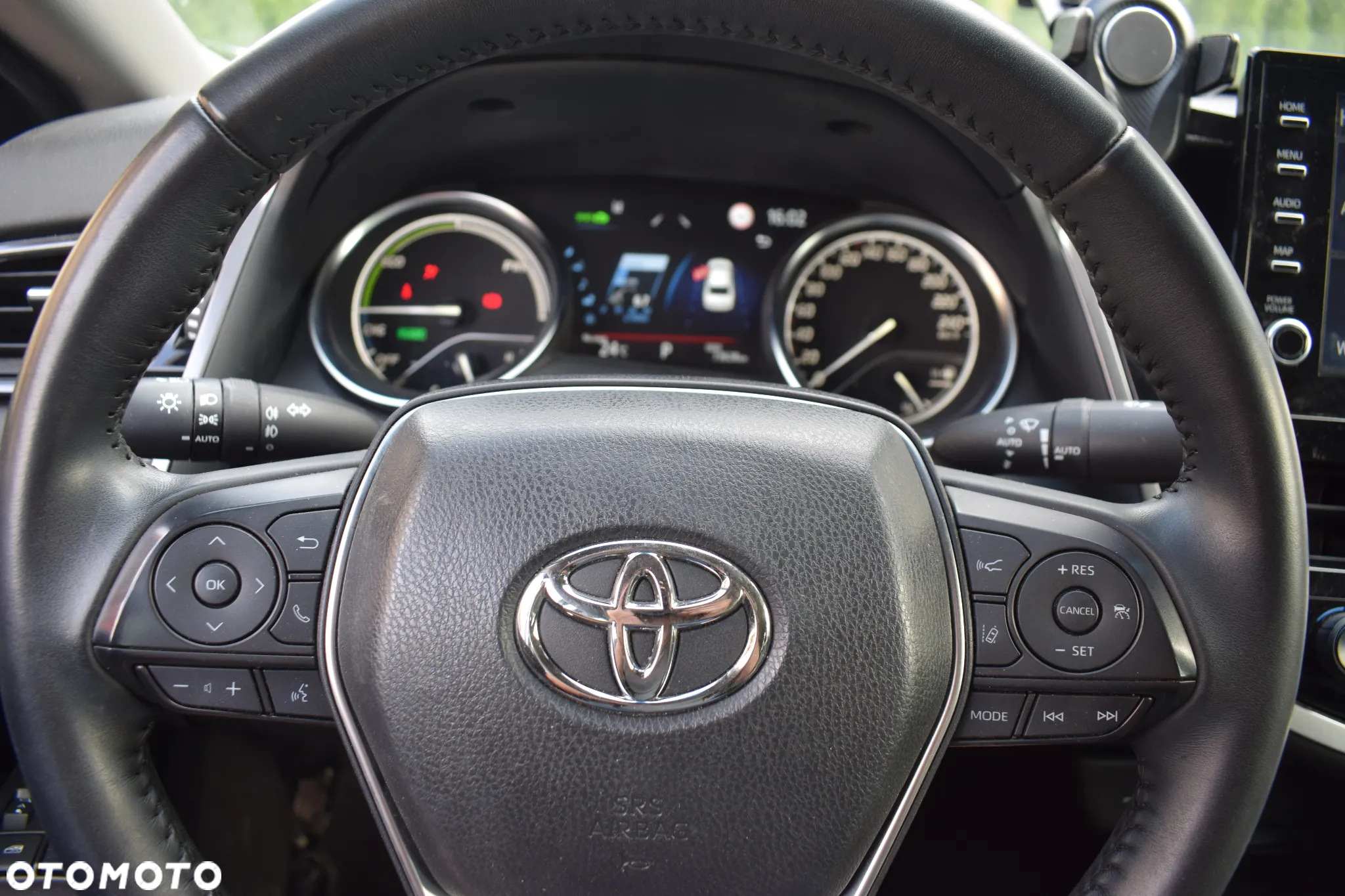 Toyota Camry 2.5 Hybrid Prestige CVT - 16