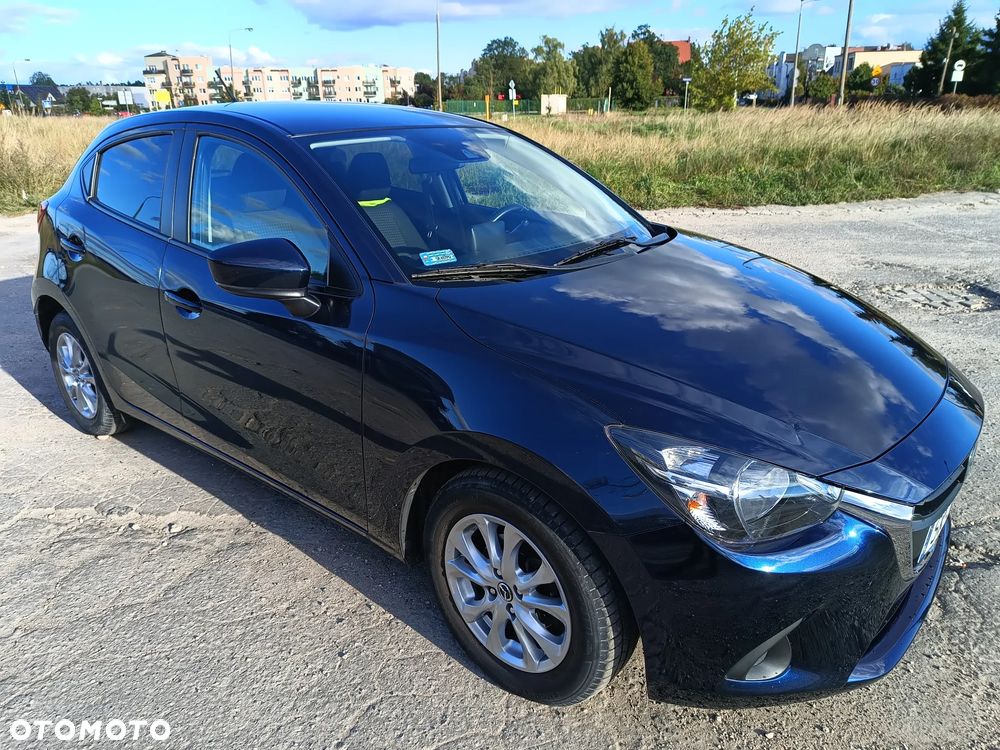 Mazda 2 - 5