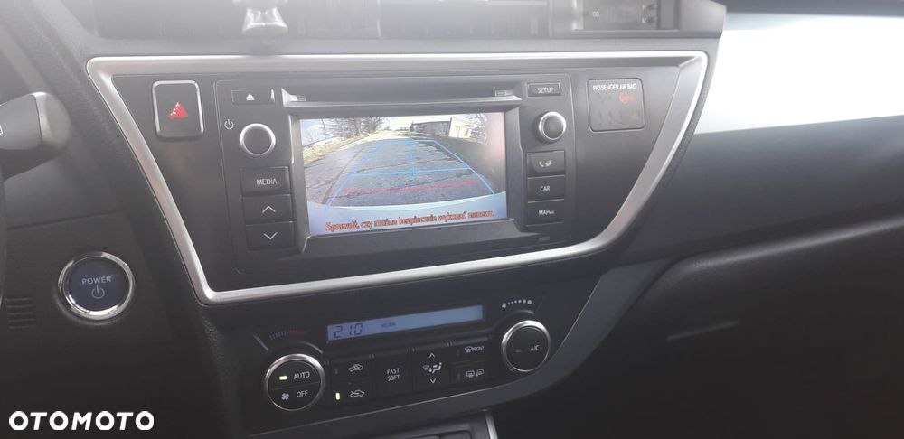Toyota Auris - 19