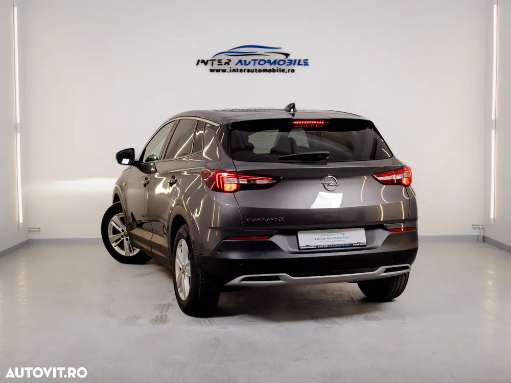 Opel Grandland X 1.2 Turbo START/STOP Elegance - 11