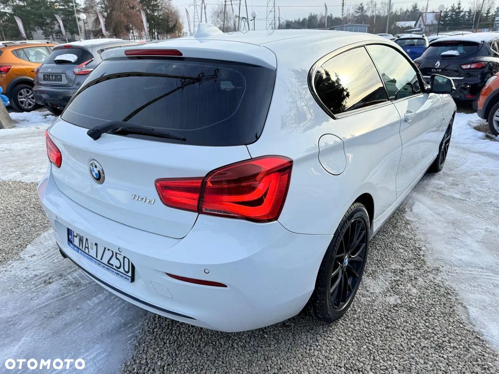 BMW Seria 1 114d Sport Line - 6