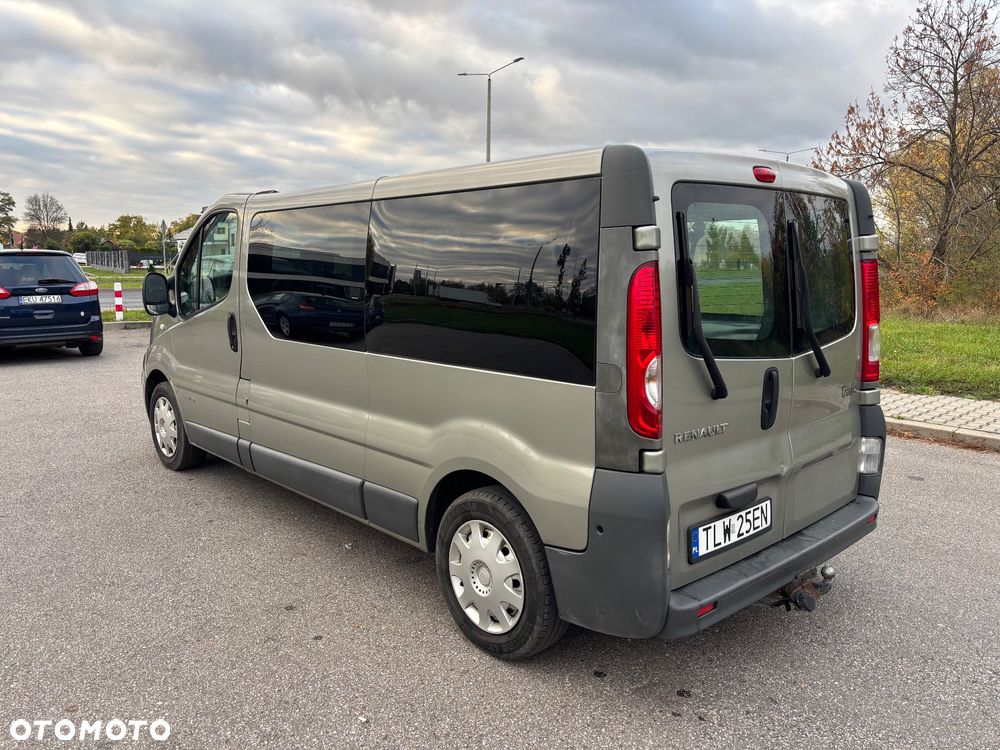 Renault Trafic 2008 photo 4