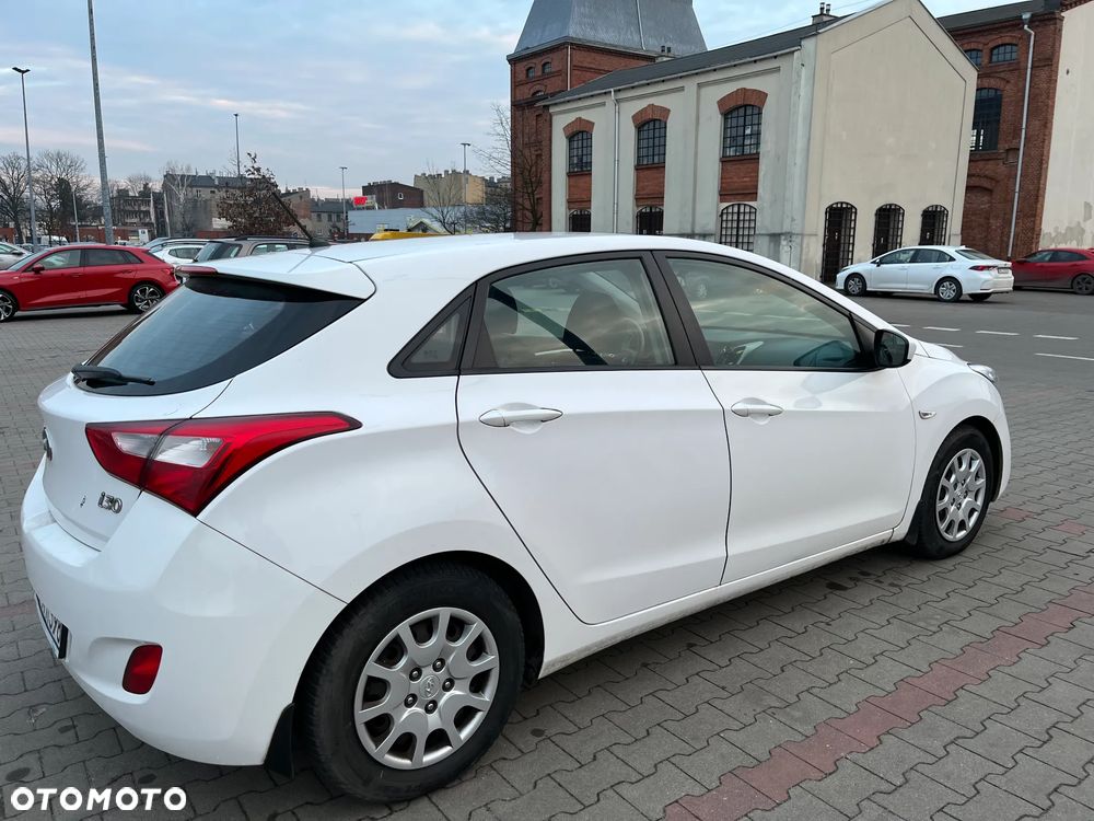 Hyundai i30 1.4 CRDi Classic - 3