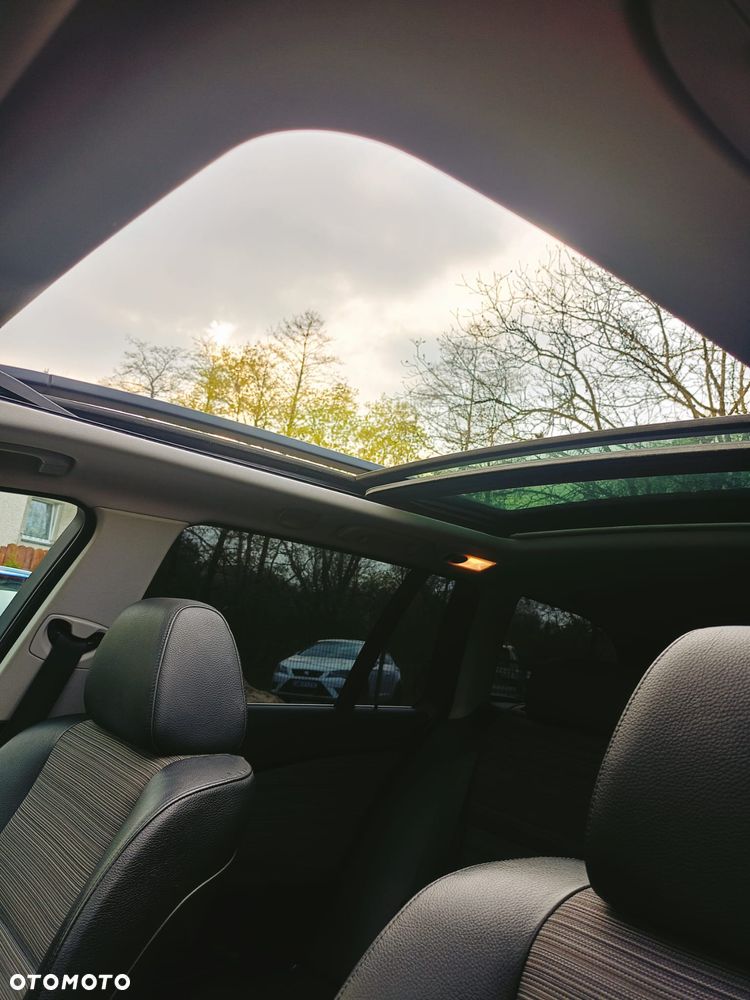 BMW Seria 5 523i - 9